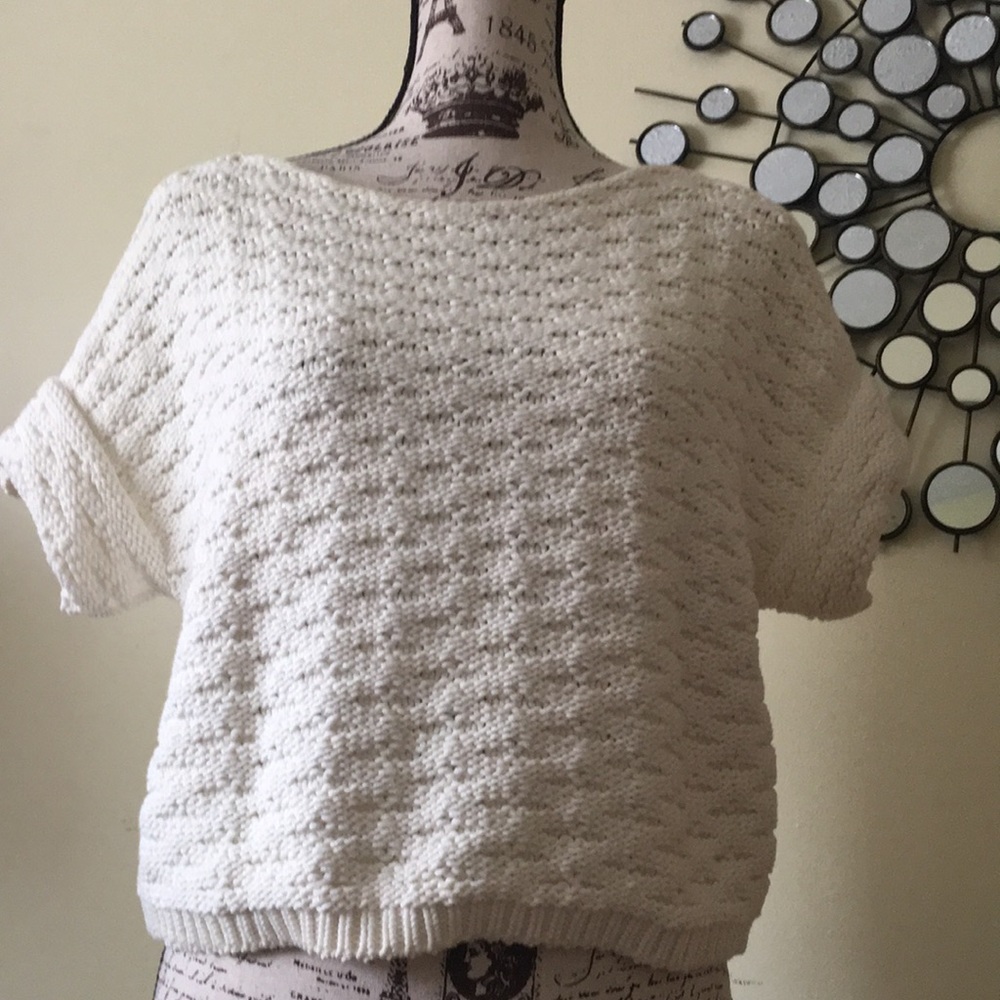 Loft knit white crop top